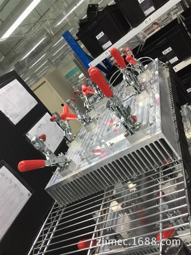厂家批发散热器 无功补偿、光伏发电、高频逆变、电子负载与整流应用全解析